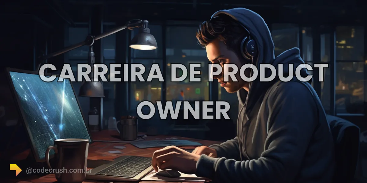 Jovem estudante sentado em uma cadeira apoiado em uma mesa, com seu notbook aberto com expressõao facil de foco e objetivo na carreira de Product Owner PO